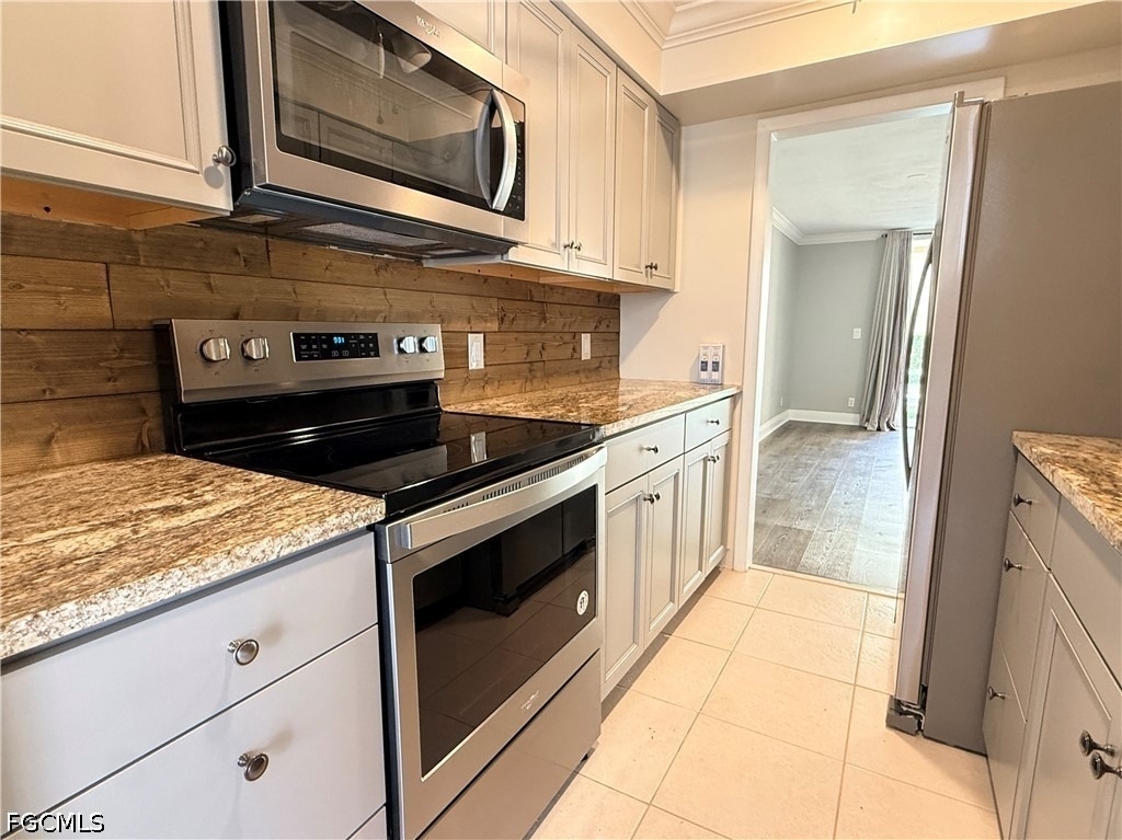 1608 Se 28th Terrace - Photo 5