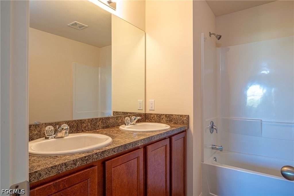 18295 Gibraltar Lane - Photo 10