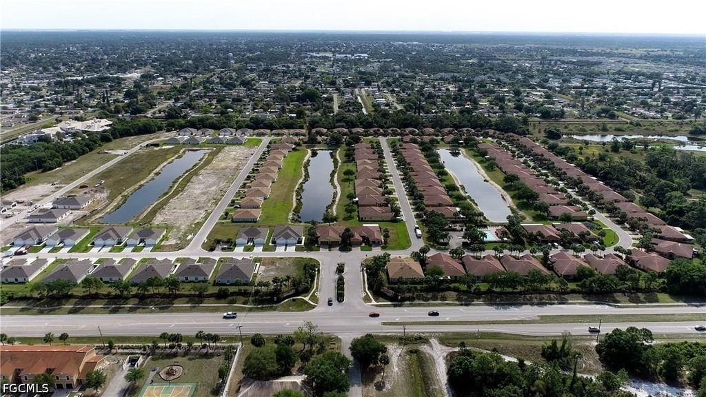 18303 Gibraltar Lane - Photo 32