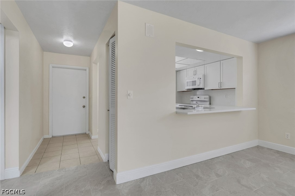 1628 Orchid Boulevard - Photo 3