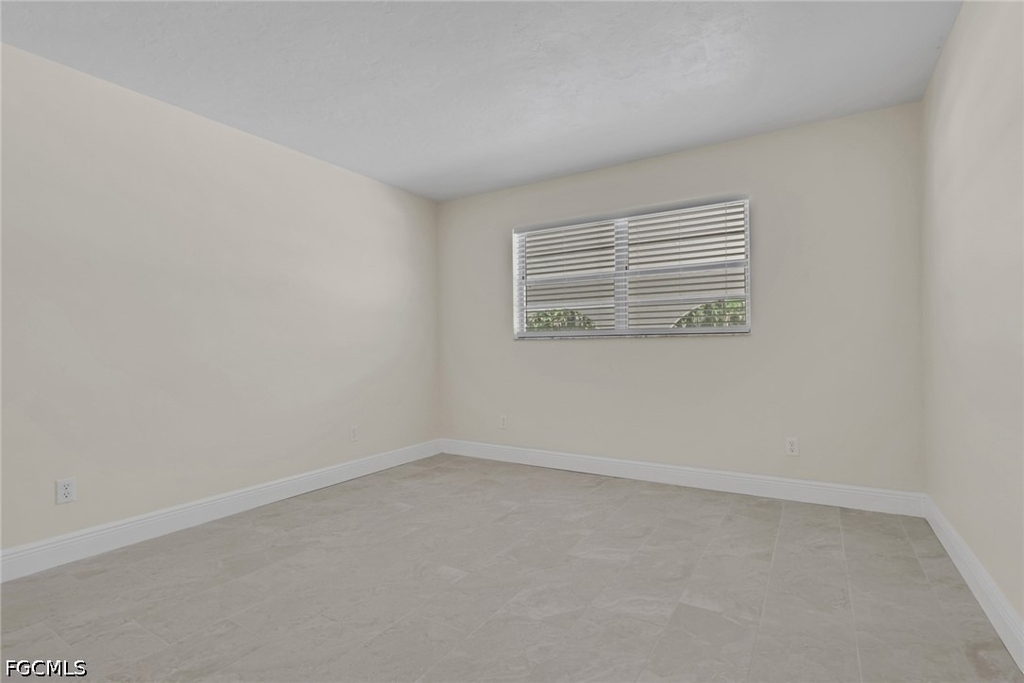 1628 Orchid Boulevard - Photo 12