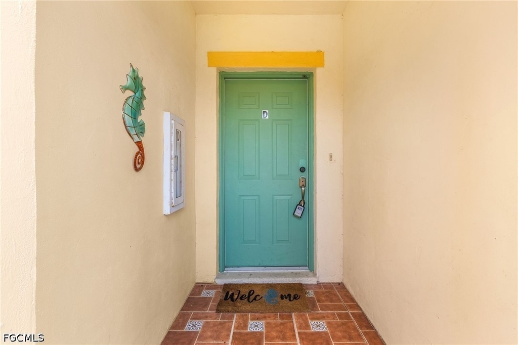 4546 Se 6th Place - Photo 2