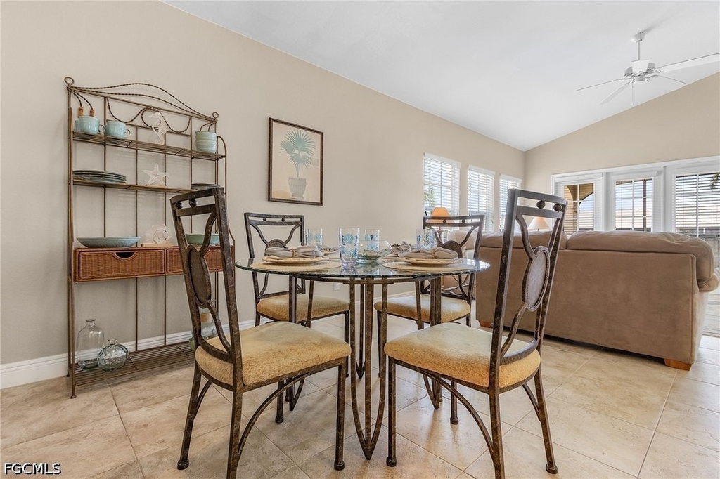 4546 Se 6th Place - Photo 12
