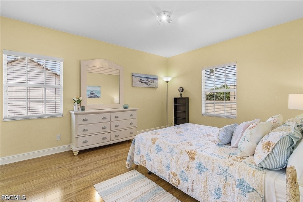 4546 Se 6th Place - Photo 8