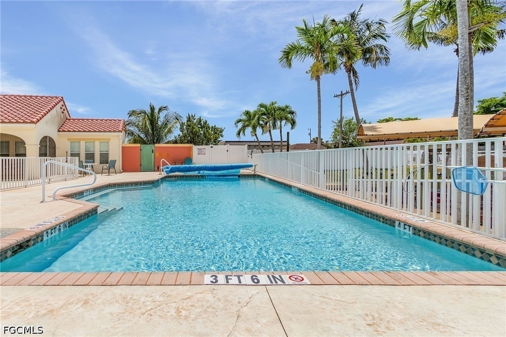 4546 Se 6th Place - Photo 26