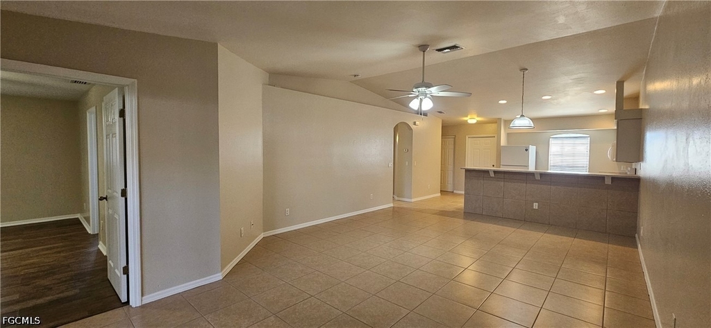 1626 Sw Santa Barbara Place - Photo 3