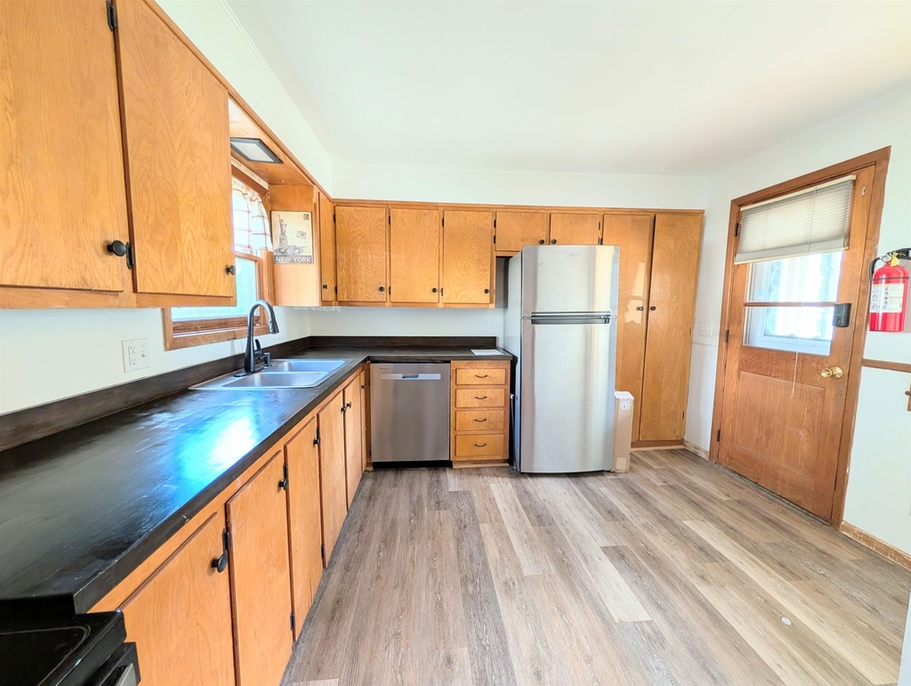 417 Cliff - Photo 17