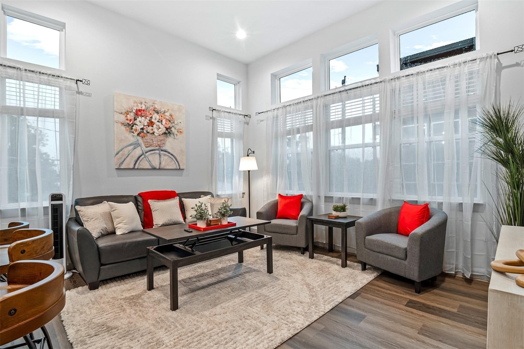 829 N Emile Street - Photo 27