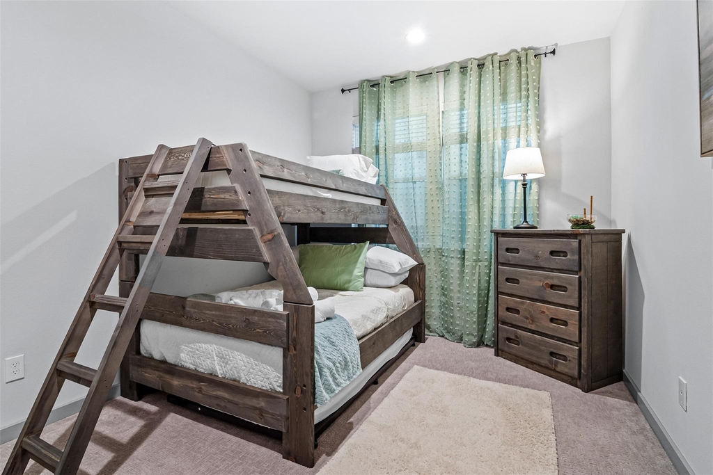 829 N Emile Street - Photo 9
