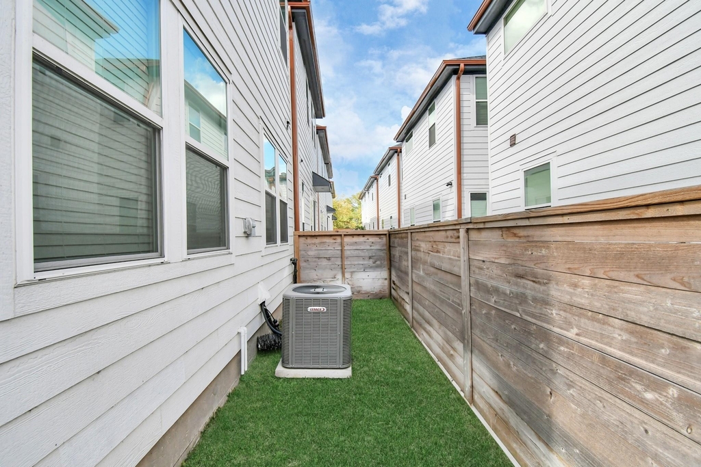 829 N Emile Street - Photo 43