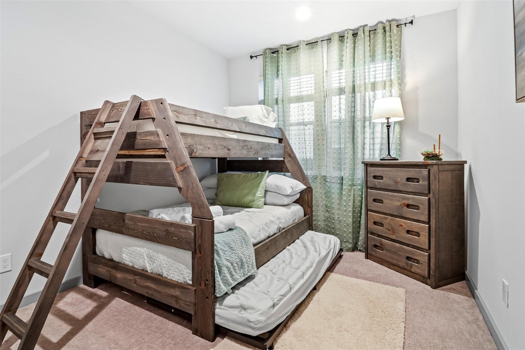 829 N Emile Street - Photo 40
