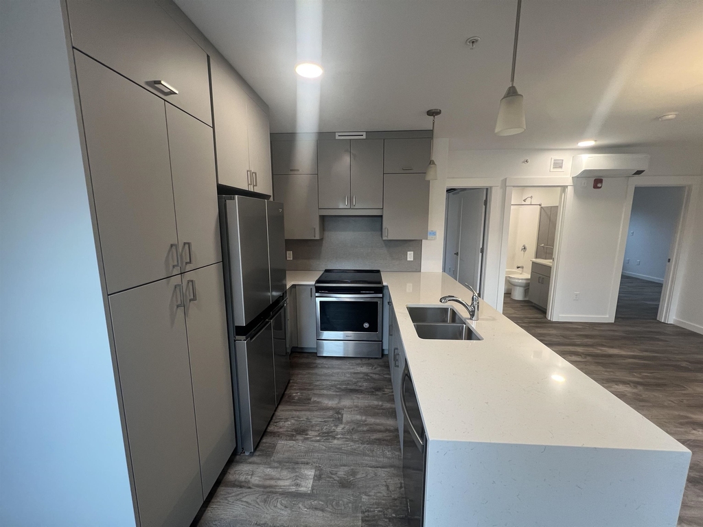 106 Grove - Photo 1