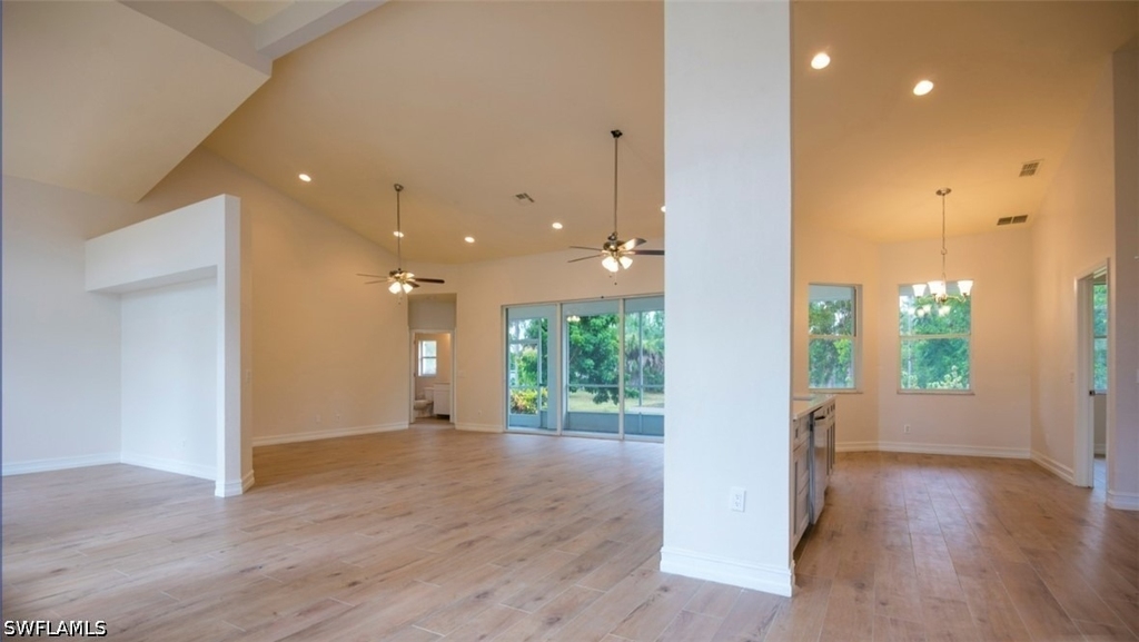 3660 31st Avenue Sw - Photo 4