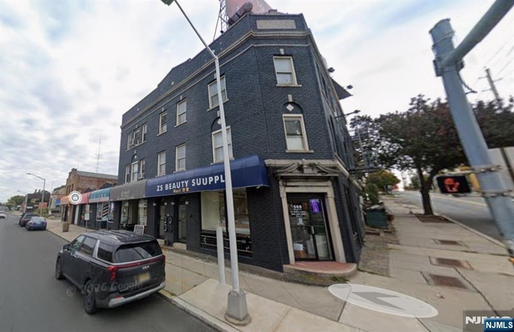 502 Broad - Photo 7