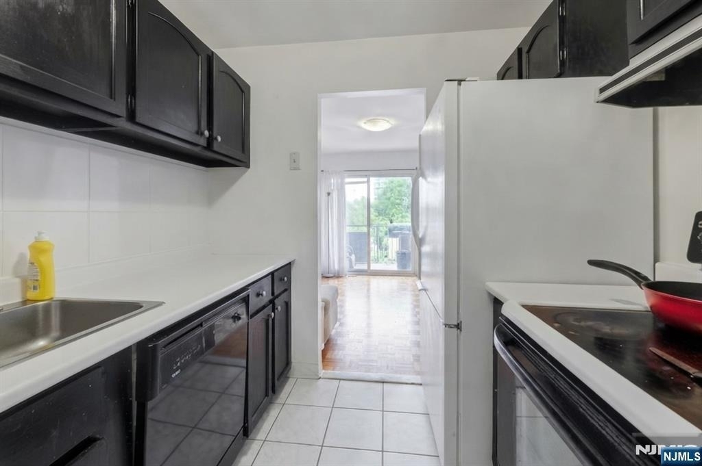 1111 River - Photo 6