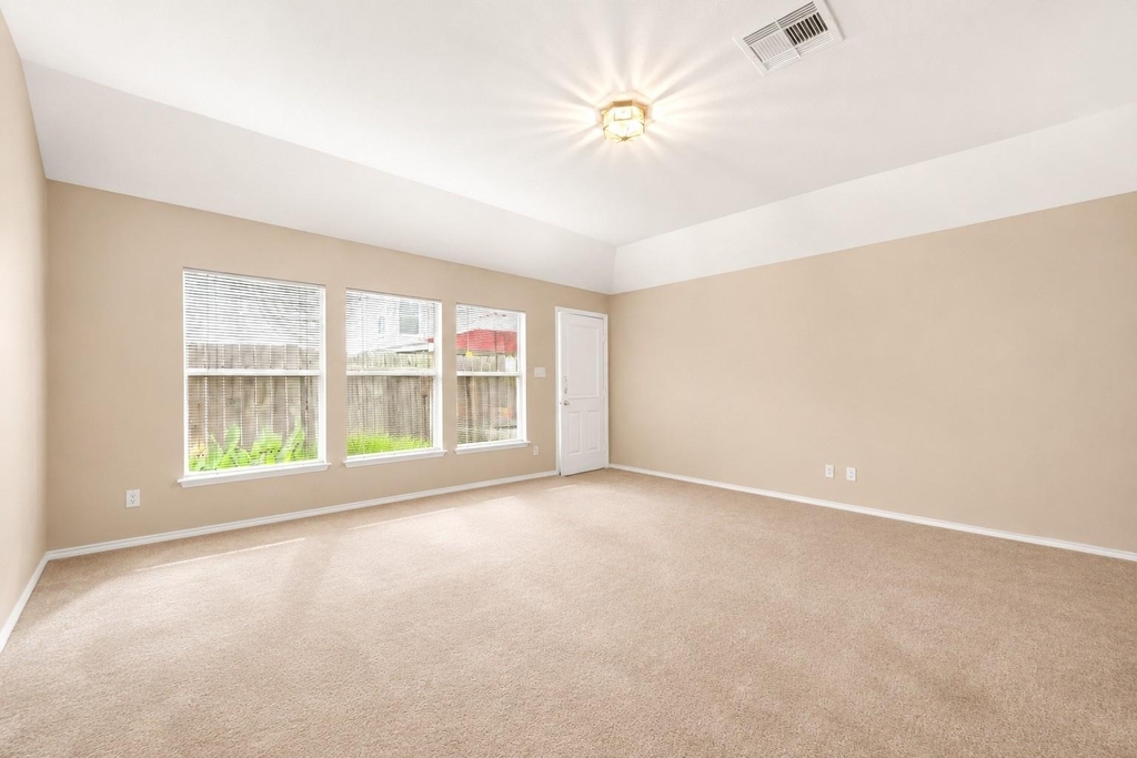 12830 Lodenbriar Drive - Photo 4