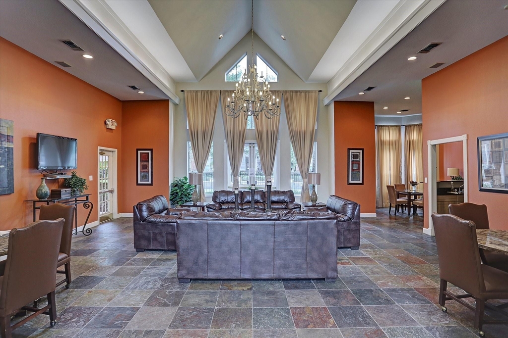 1330 Old Spanish Trail - Photo 3