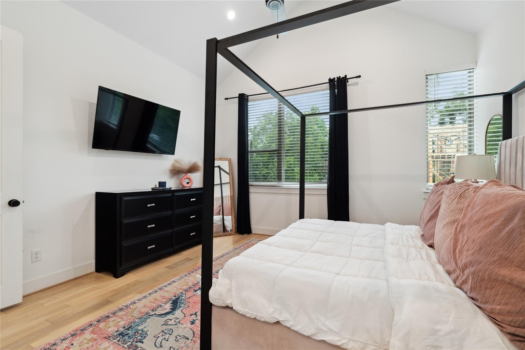 2607 Rosalie Street - Photo 22