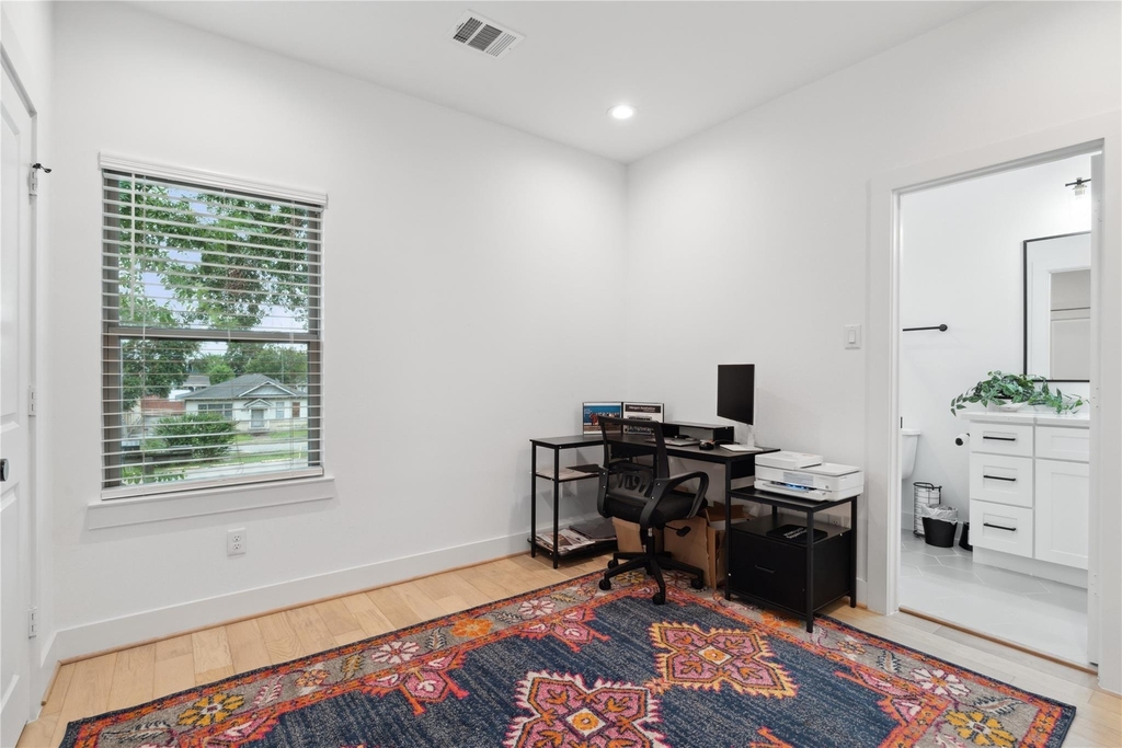 2607 Rosalie Street - Photo 16