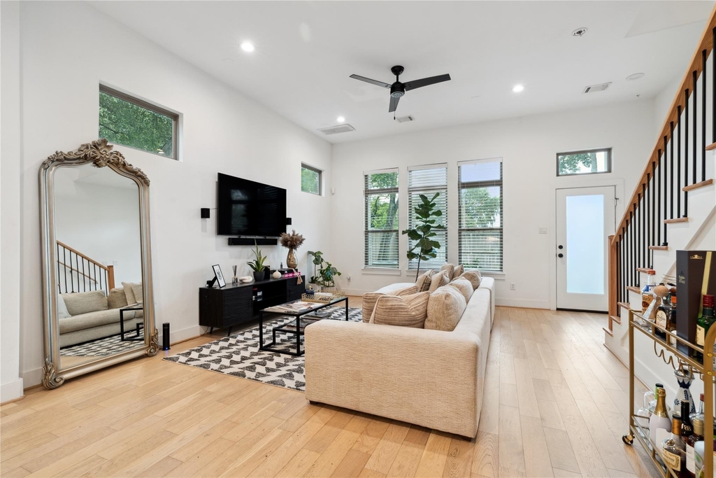 2607 Rosalie Street - Photo 7