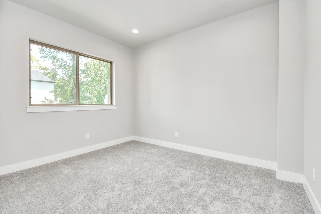 540 Janisch Road - Photo 28