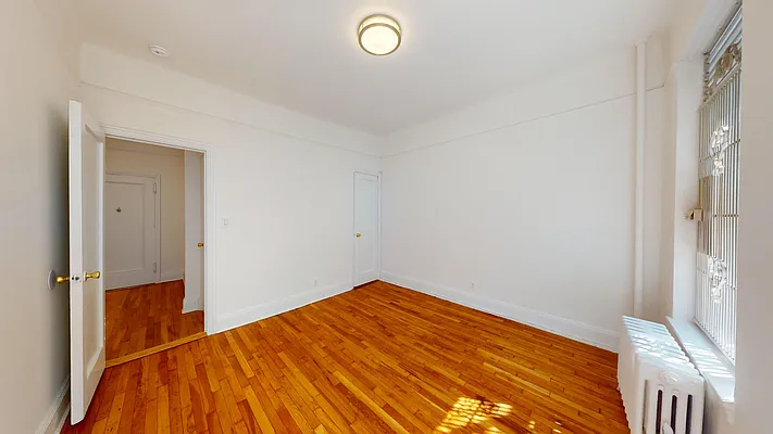 313 East 93rd Street - Photo 8
