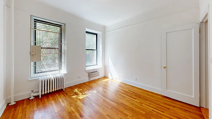 313 East 93rd Street - Photo 7