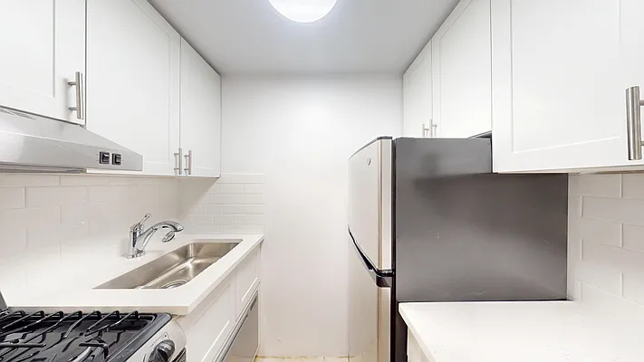 330 East 74th Street - Photo 1