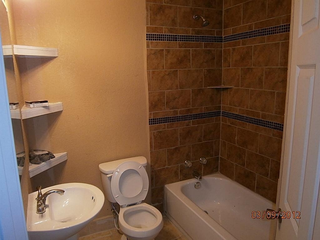225 Nanlee Street - Photo 5