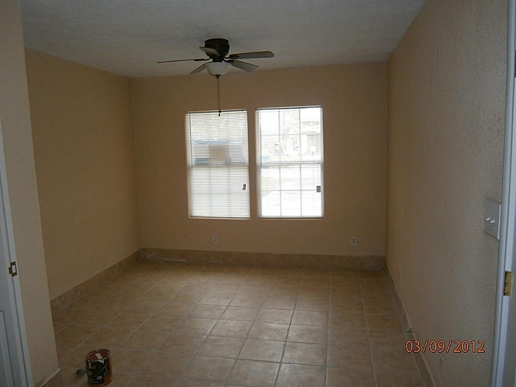225 Nanlee Street - Photo 4