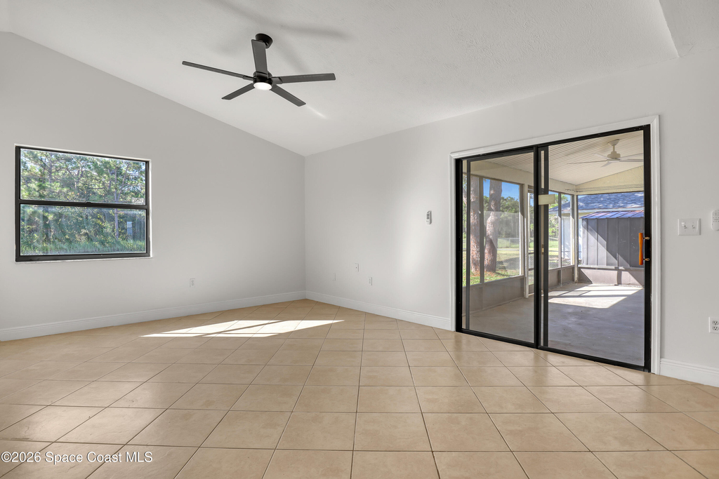 1635 Adview Road Se - Photo 12