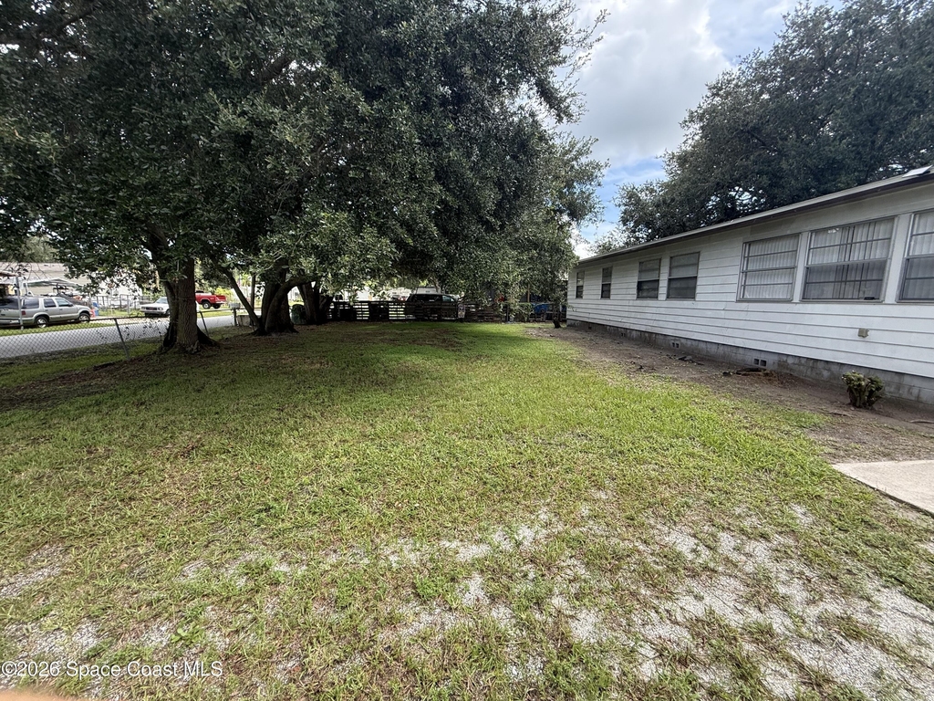 325 Marseille Drive - Photo 13