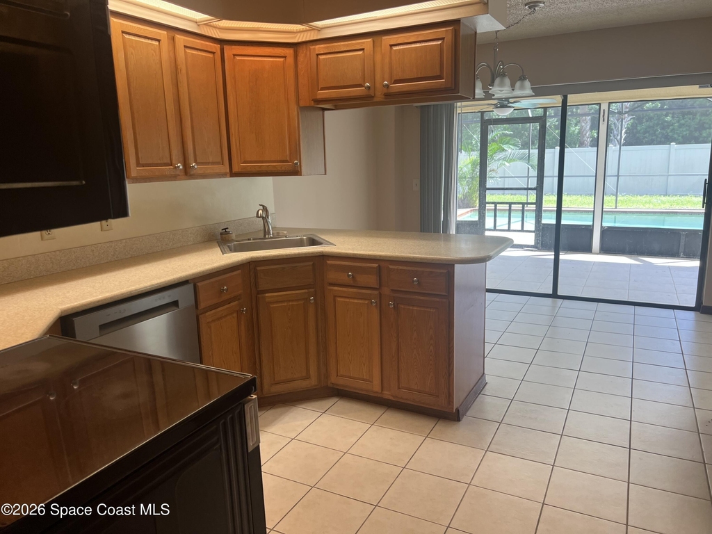 424 Hurst Road Ne - Photo 4