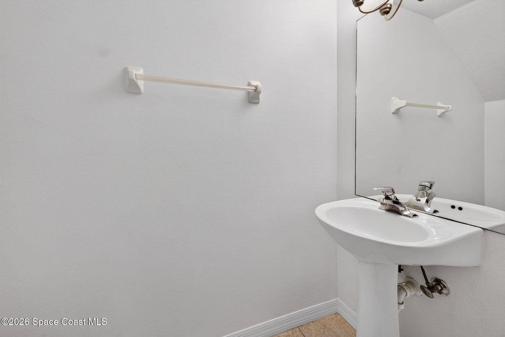 1391 Hampton Park Lane - Photo 9