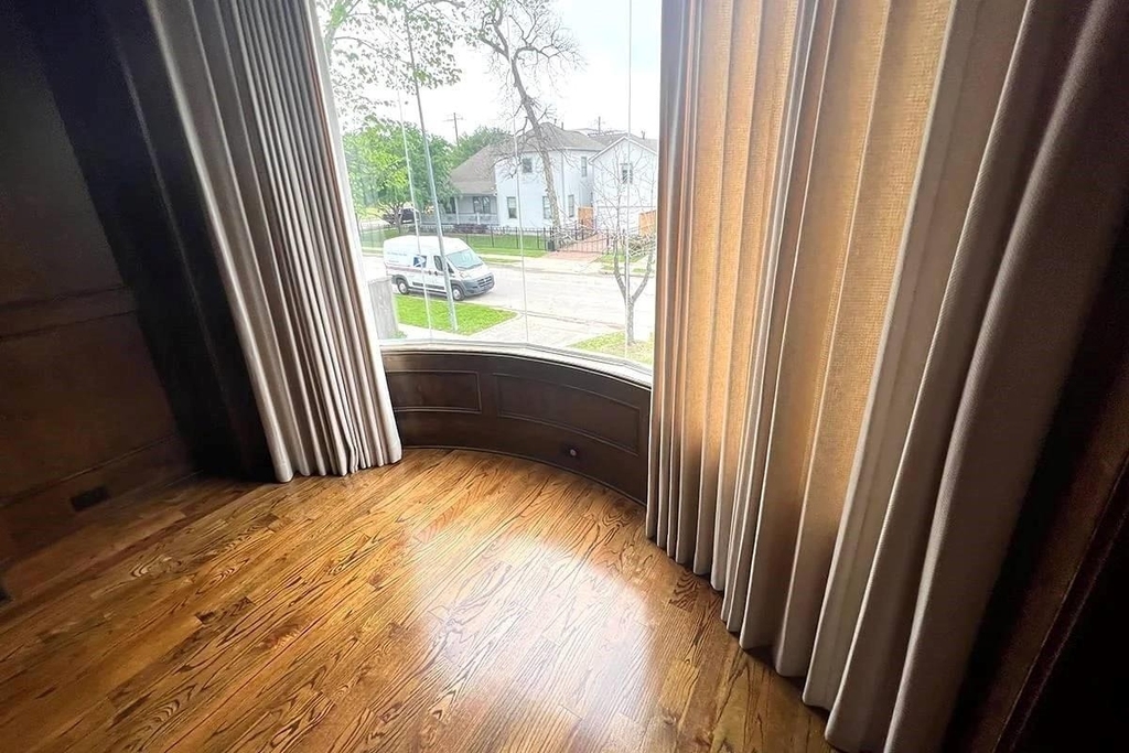238 W 24th Street - Photo 5