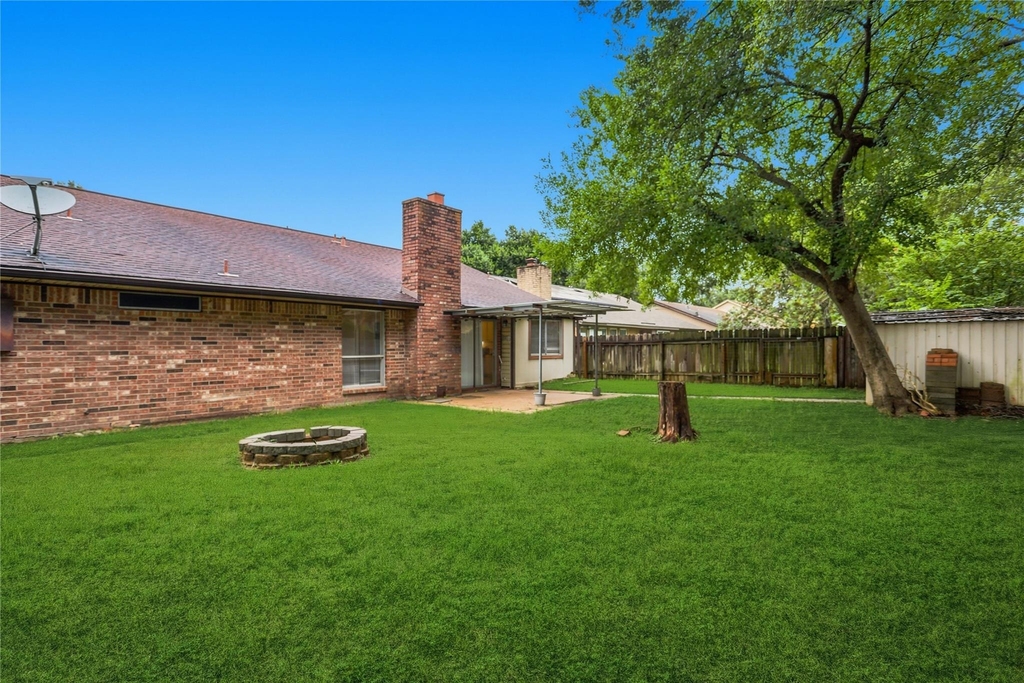 22423 Deville Drive - Photo 21