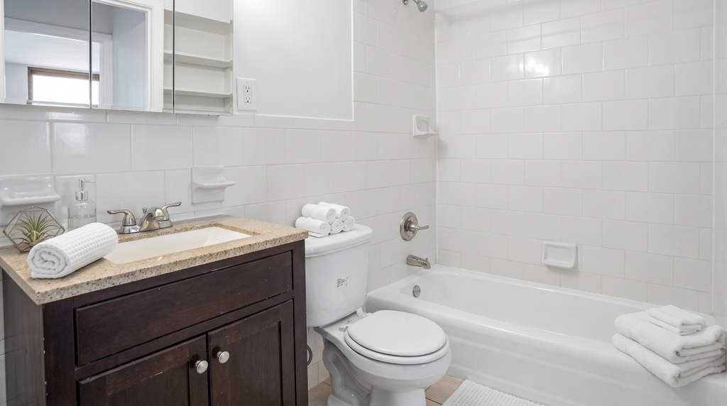 3333 Broadway - Photo 5