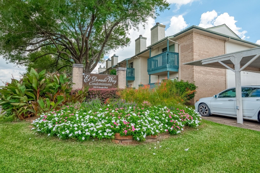 250 W El Dorado Boulevard - Photo 11