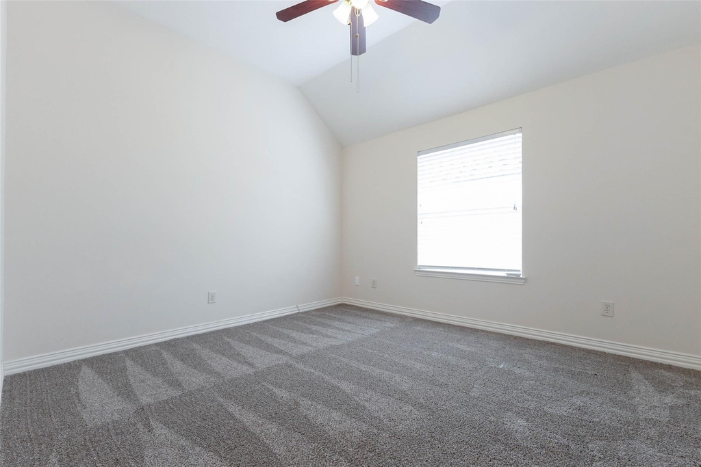 4023 Portofino Court - Photo 17