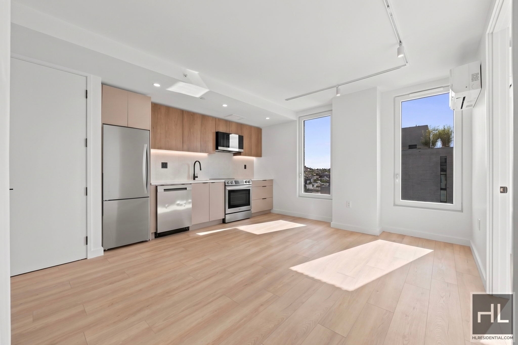 St Marks Place - Photo 10