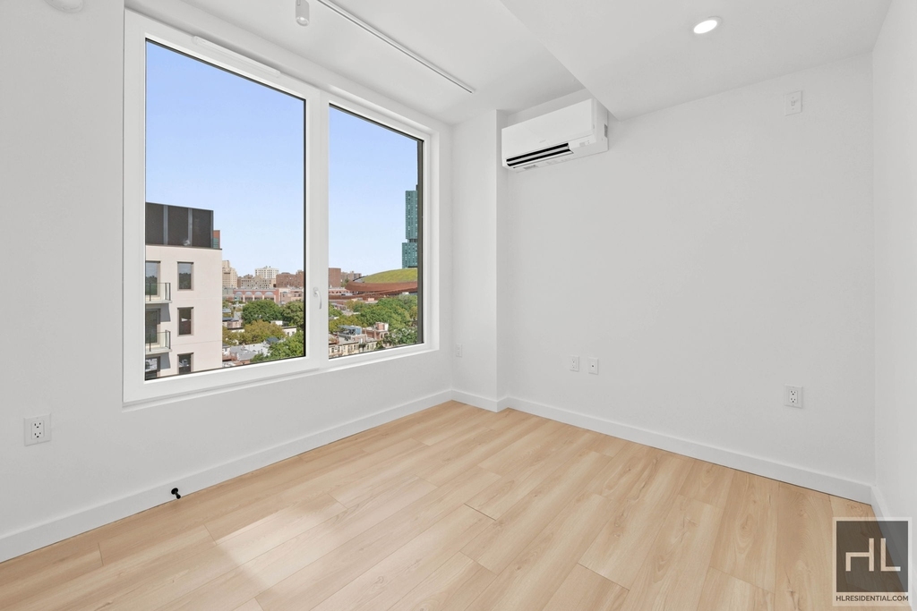 St Marks Place - Photo 2