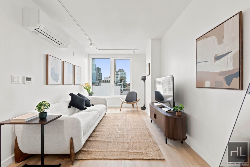 St Marks Place - Photo 0