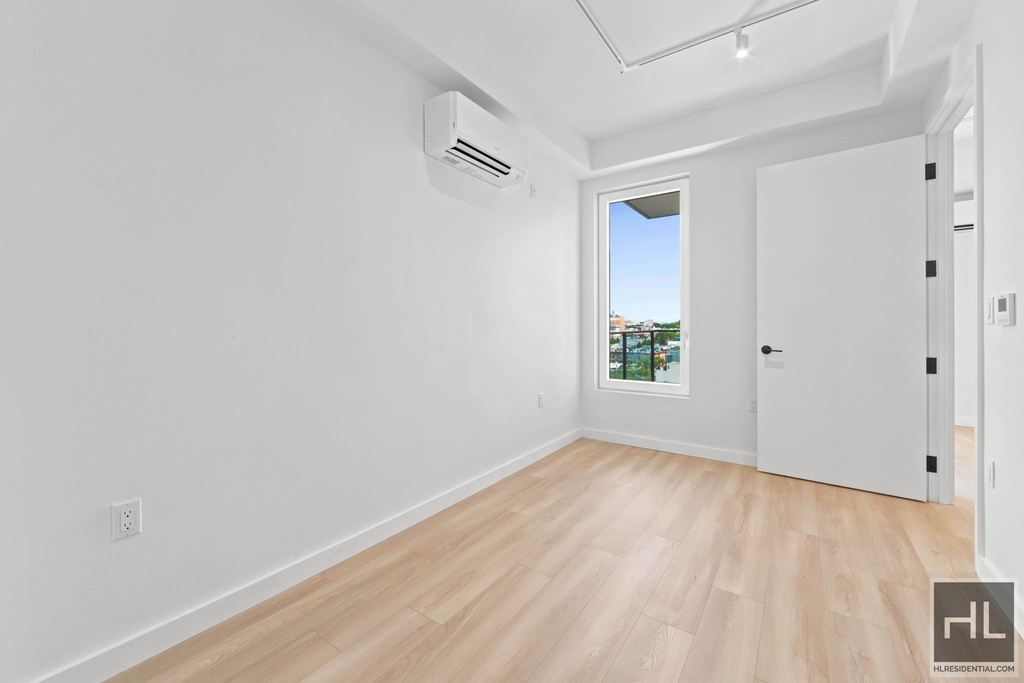 St Marks Place - Photo 4