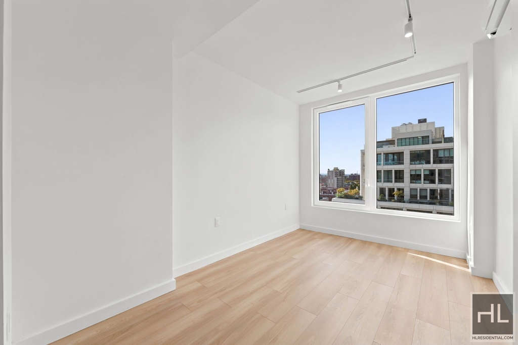 St Marks Place - Photo 2