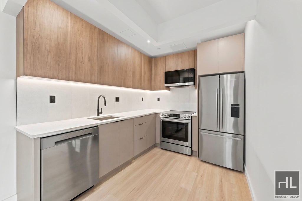 St Marks Place - Photo 1