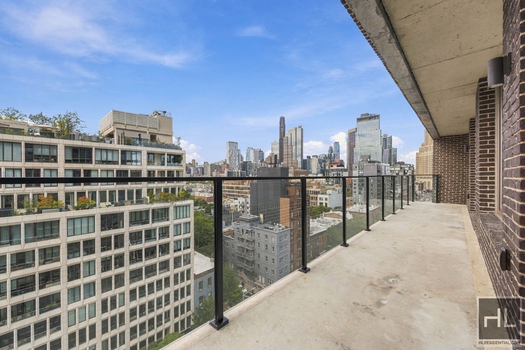 St Marks Place - Photo 10