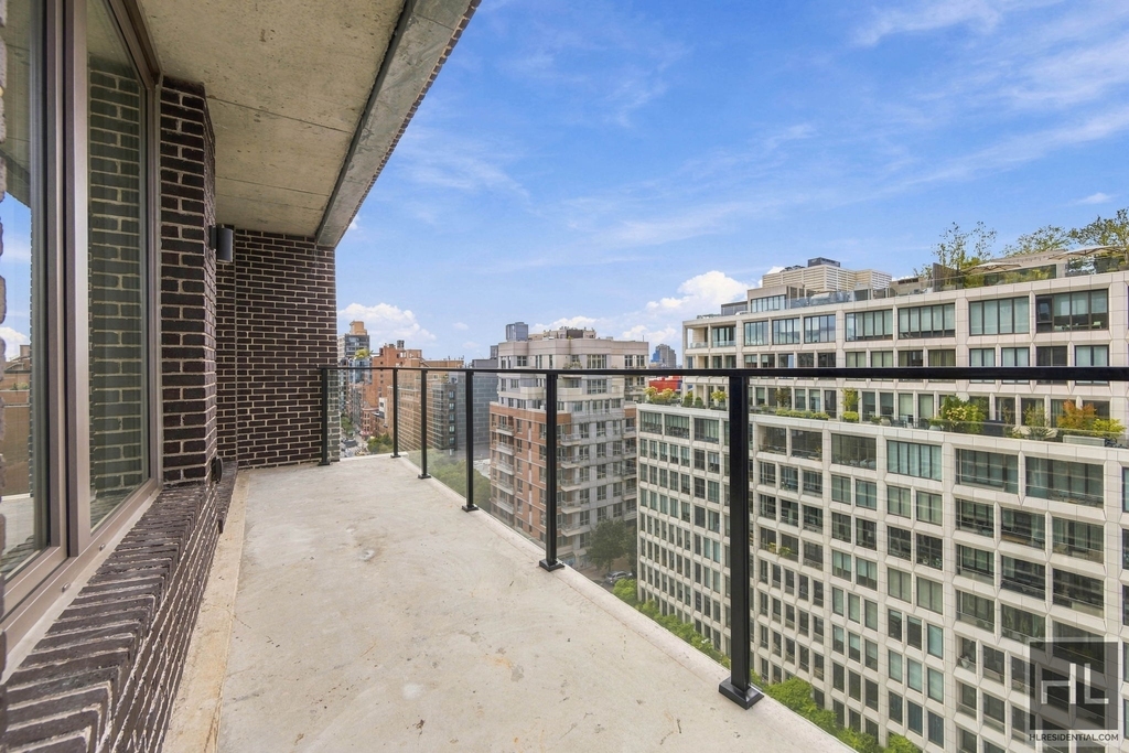 St Marks Place - Photo 9