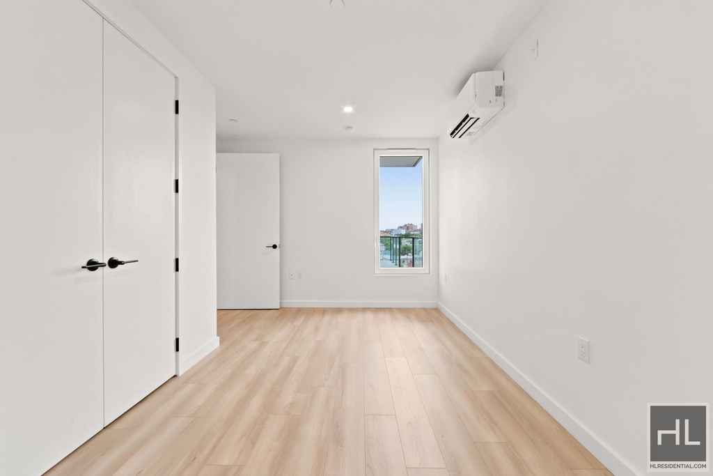 St Marks Place - Photo 2