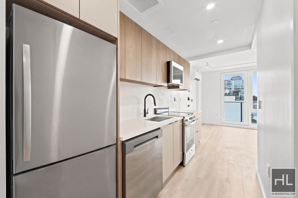 St Marks Place - Photo 2