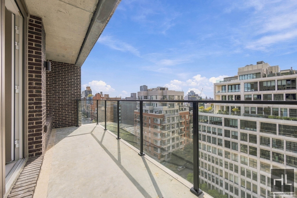 St Marks Place - Photo 2